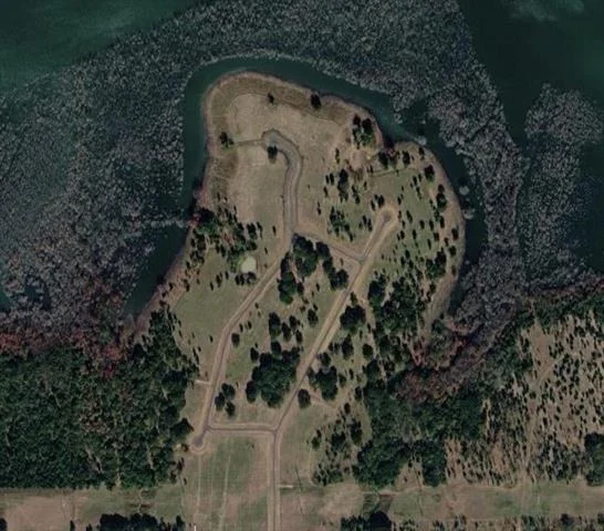Photo of 240 Shoreline Drive