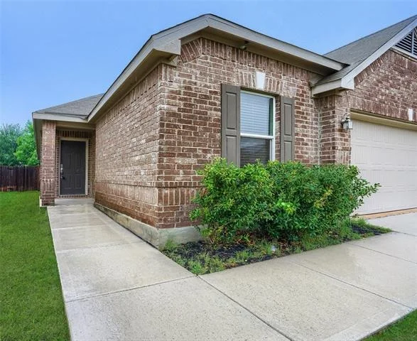 Photo of 7845 Whitney Lane