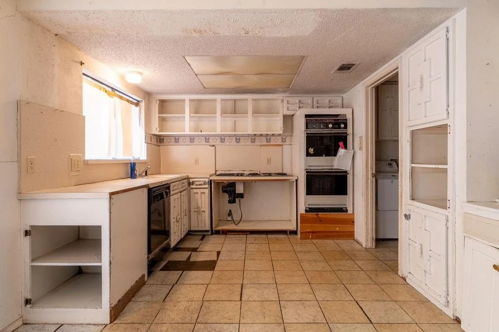 Photo of 700 Del Mar Lane
