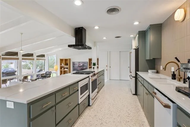 Photo of 2606 Birdcreek Drive