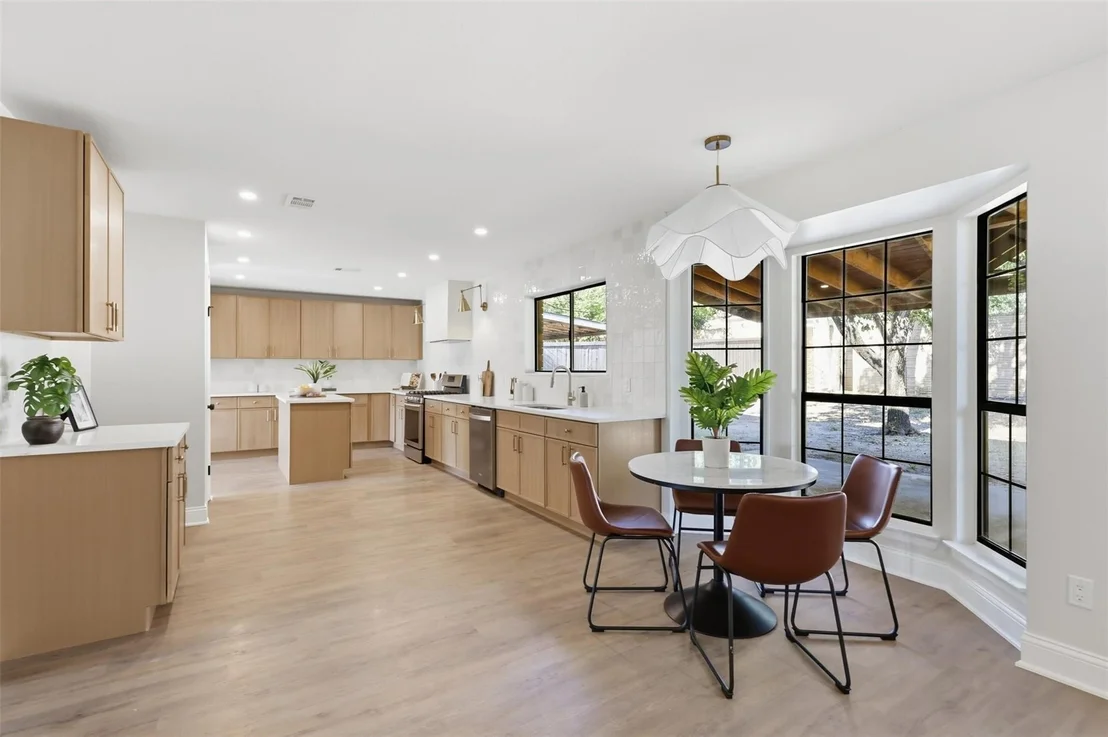 Photo of 614 Berkley Drive