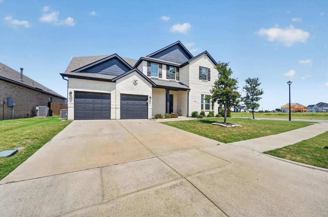 Photo of 112 Big Bend Drive