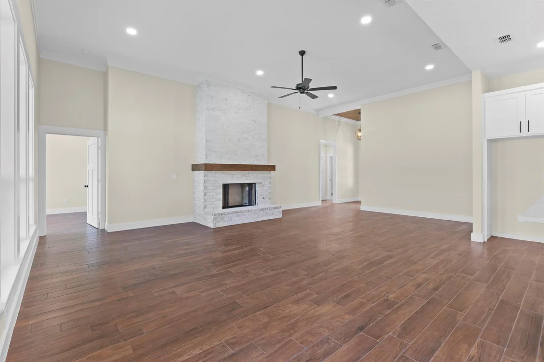 Photo of 16426 Clearview Drive