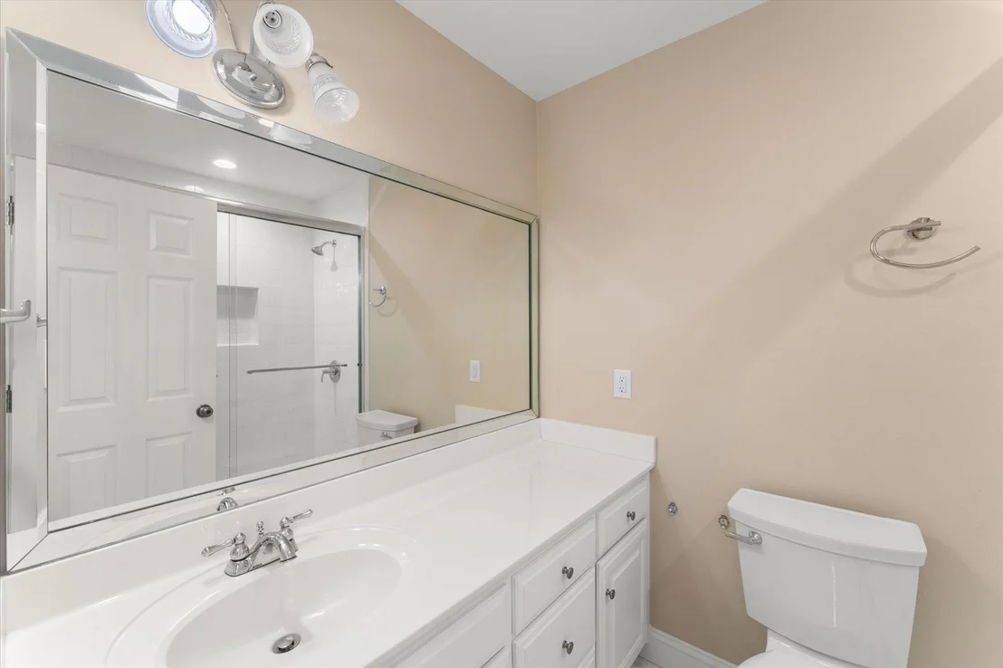 Photo of 1222 Private Road 5980
