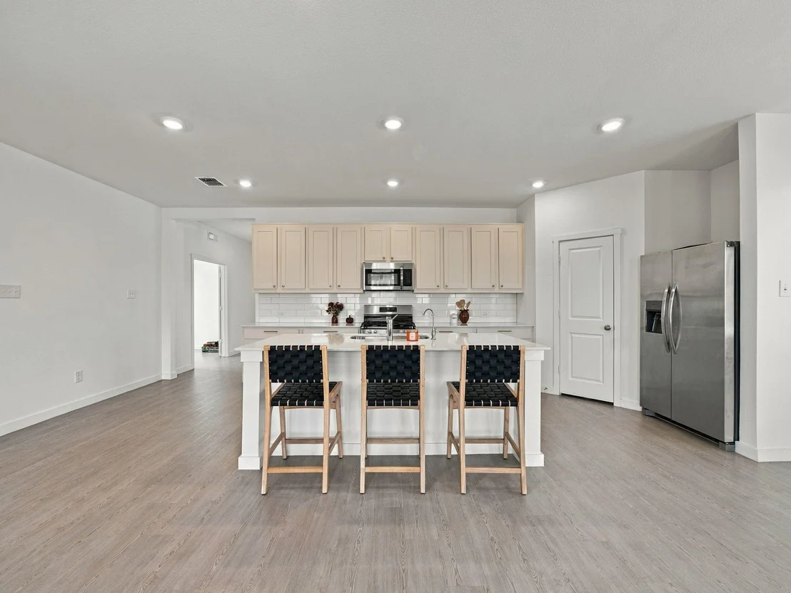 Photo of 1818 Holden Drive