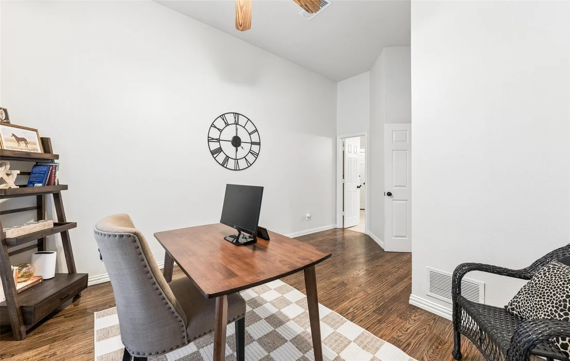 Photo of 2101 Fleming Drive