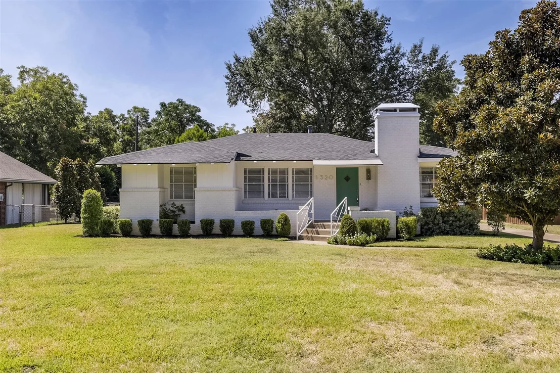 Photo of 1320 Barnes Drive