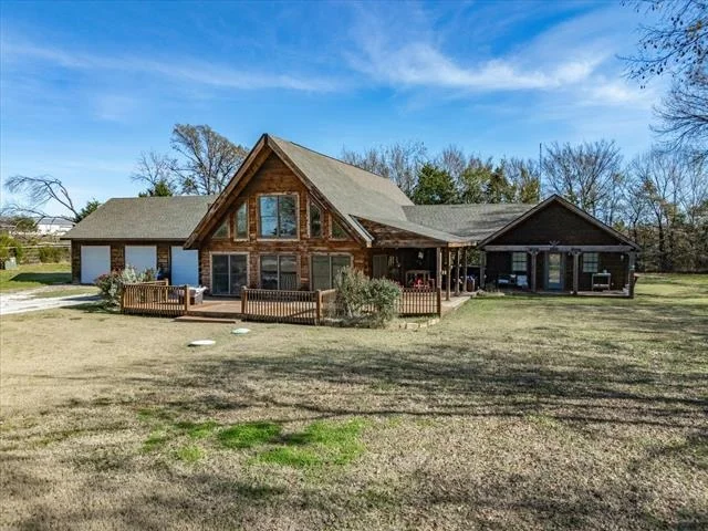 Photo of 11300 Massey Road