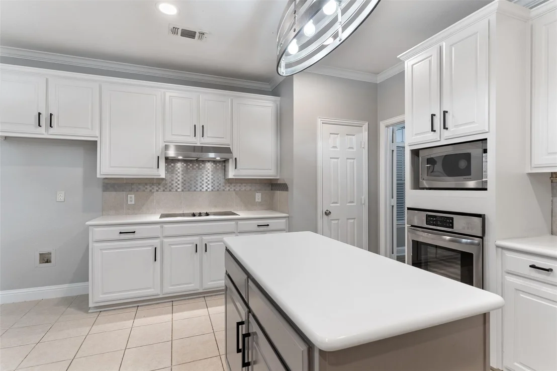 Photo of 5912 Crestberry Lane