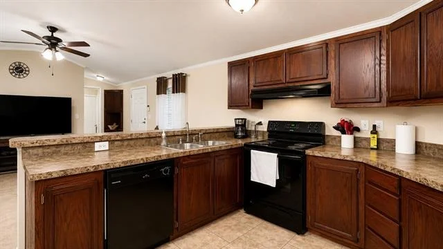 Photo of 741 Waterfront Row