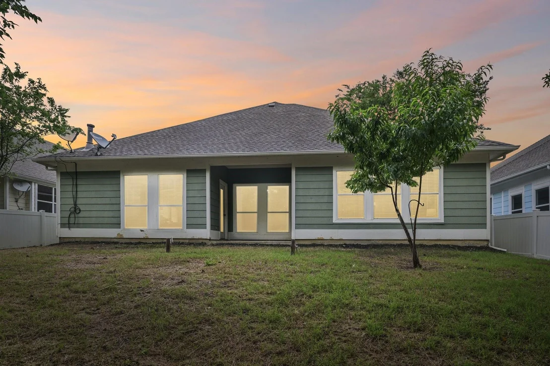 Photo of 1321 Stone Mountain Parkway