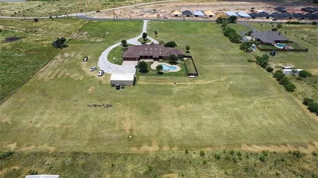 Photo of 6815 Hardwick Road