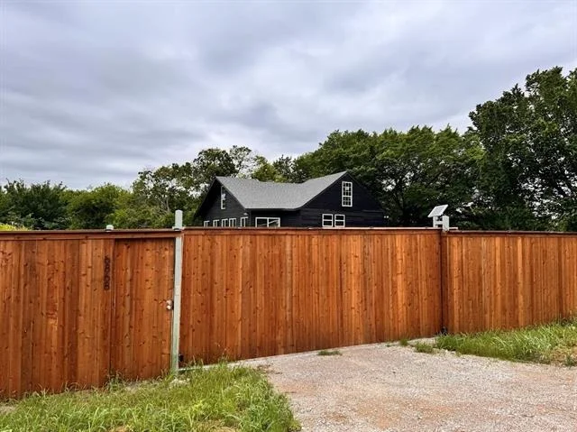 Photo of 6868 County Road 889
