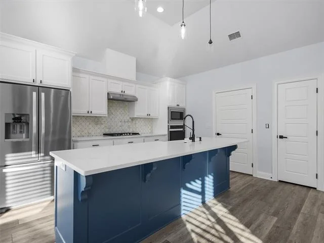 Photo of 1006 Windy Ridge Drive