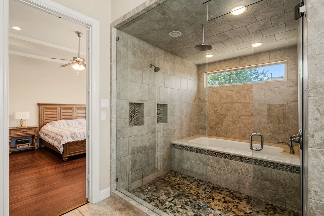 Photo of 401 Middleton Drive