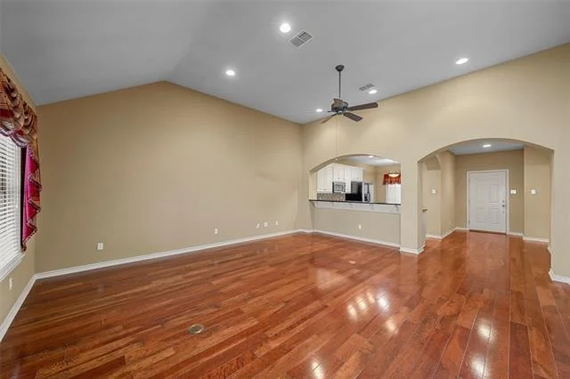 Photo of 9021 Darby Lane