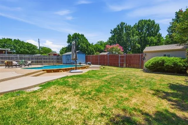 Photo of 1703 Oakmeadow Drive