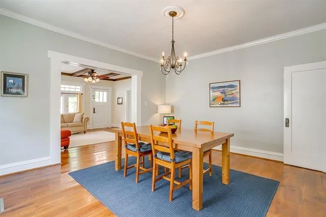 Photo of 2012 Fairmount Avenue