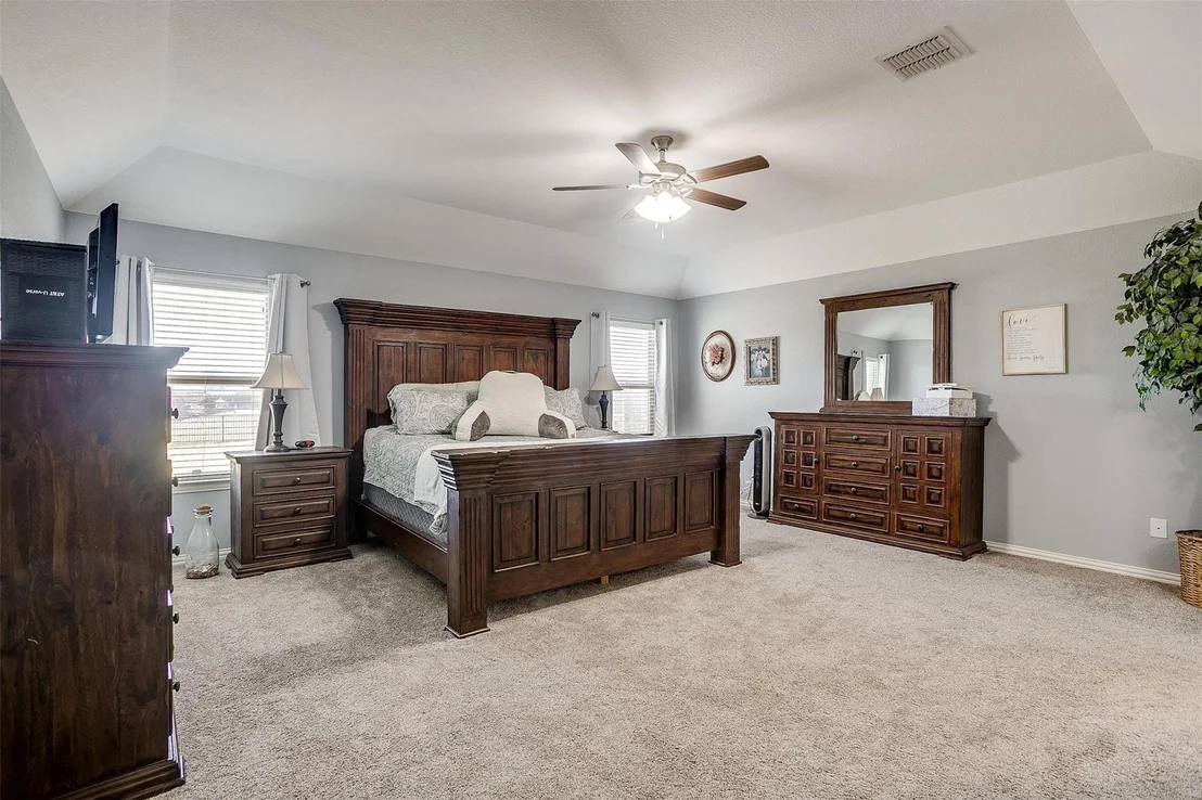 Photo of 1023 Saint Andrews Drive