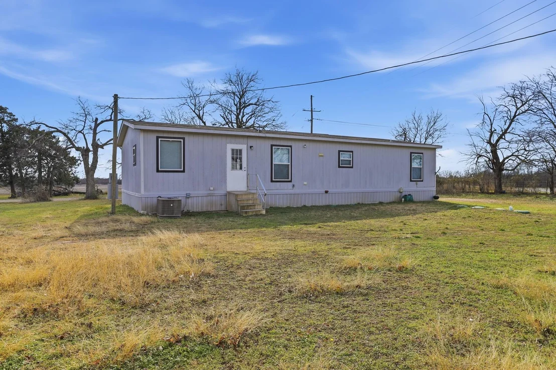 Photo of 350 County Road 4905