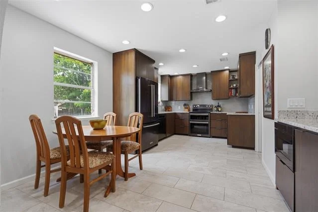 Photo of 6370 Wilton Drive