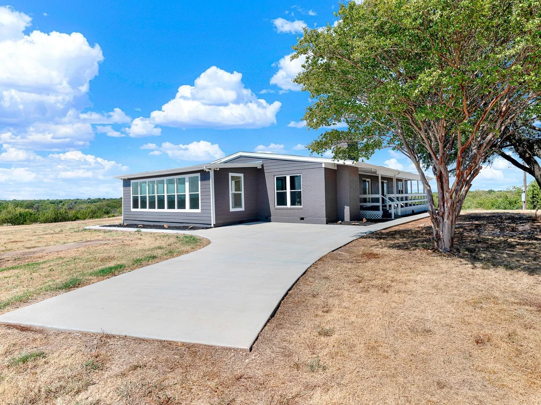 Photo of 8116 Whispering Meadows Road