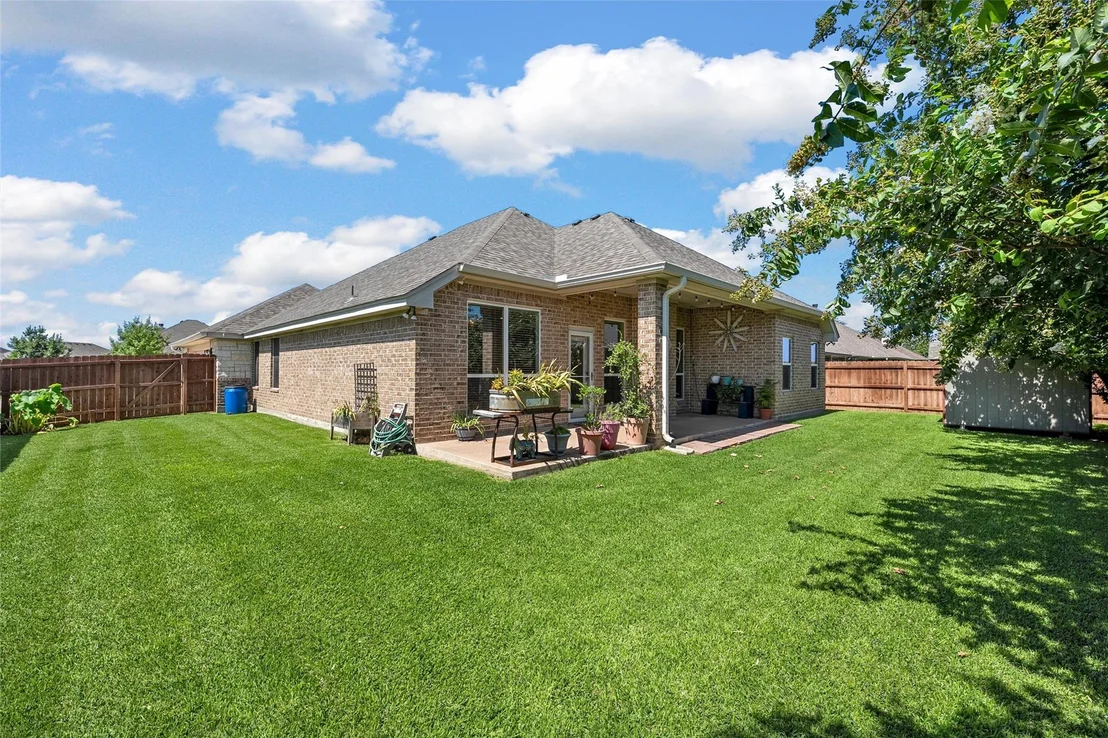 Photo of 2515 Paisley Drive