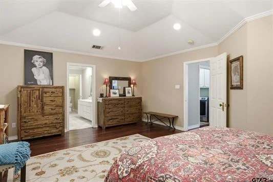 Photo of 804 Festoon Court
