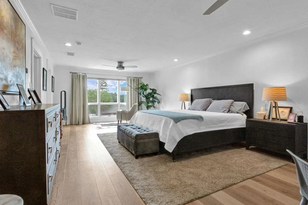 Photo of 255 Hideaway  Lane Central