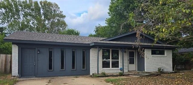 Photo of 1541 Cloverdale Drive