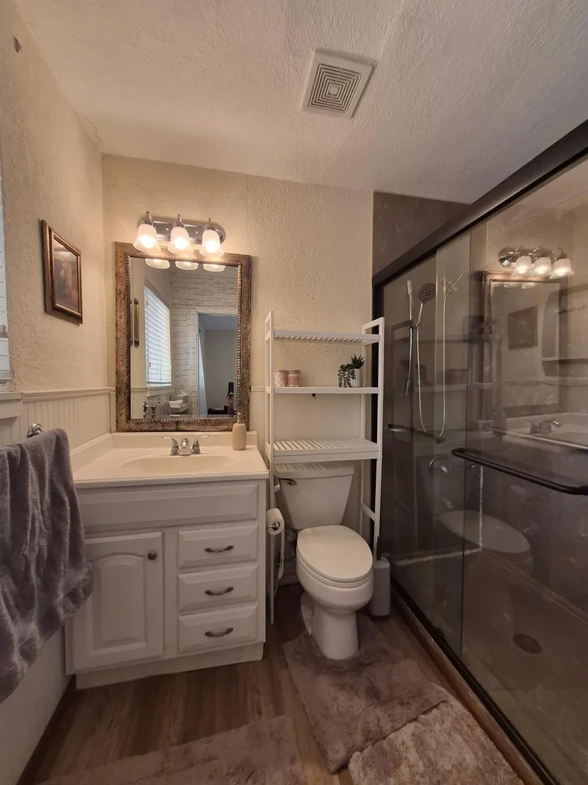 Photo of 2227 Hanover Drive