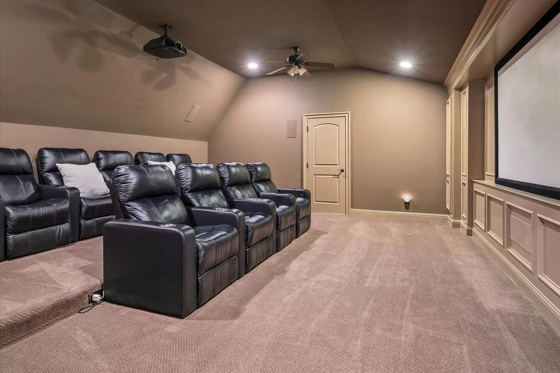 Photo of 512 Clear Vista Drive