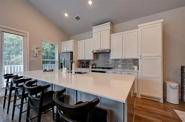 Photo of 1028 Cavour Place