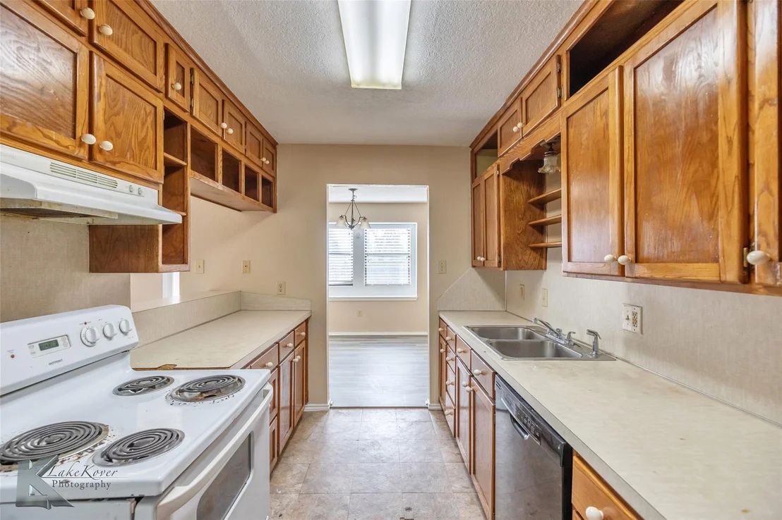 Photo of 3065 Button Willow Avenue