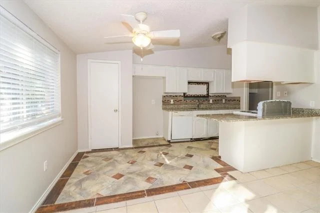 Photo of 5706 Guildwood Drive