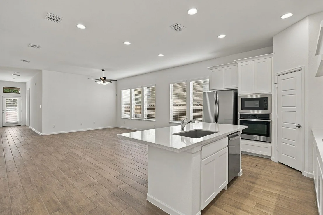 Photo of 9336 Buckeye Bend