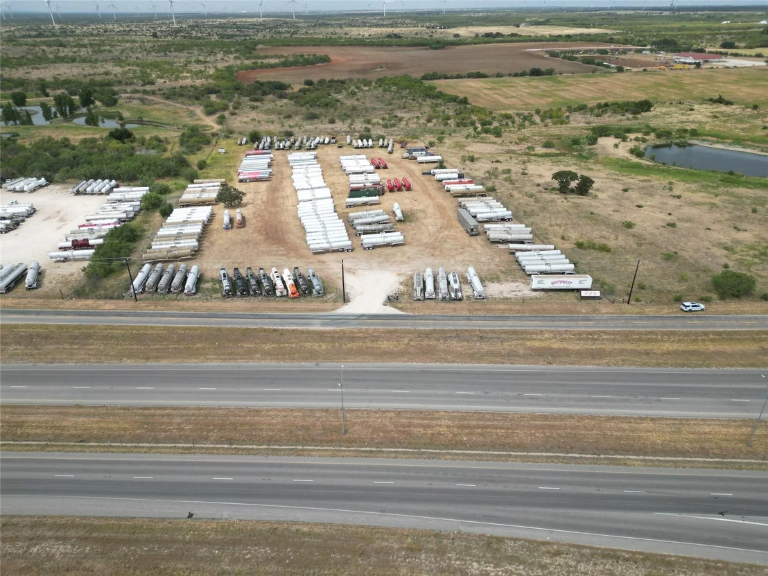 Photo of 8306 I-20