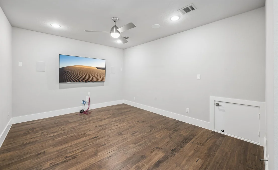 Photo of 7854 Element Avenue