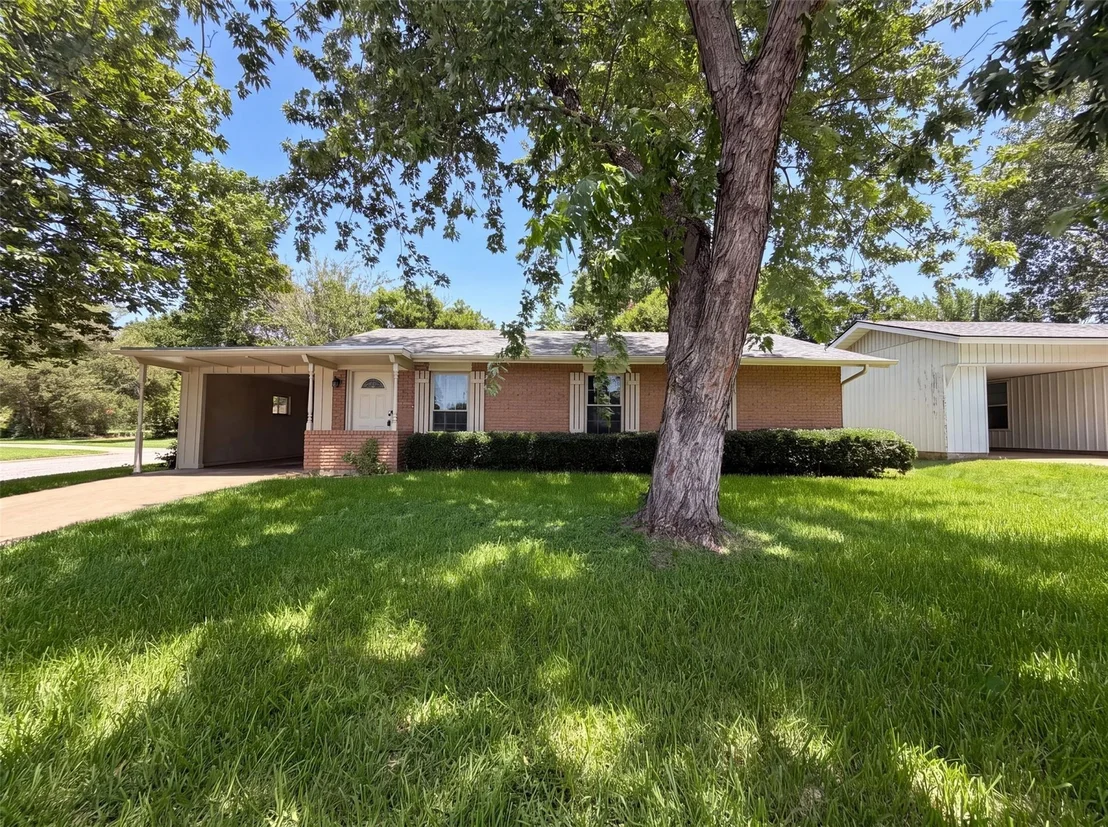 Photo of 2549 Steven Drive