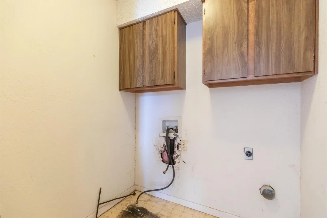 Photo of 3265 Woodhollow Circle