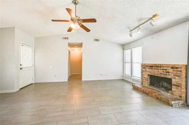 Photo of 1417 Caplin Drive