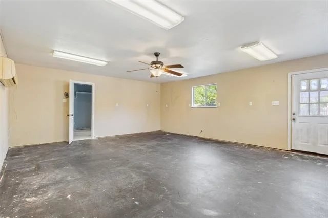 Photo of 213 Bowie Lane