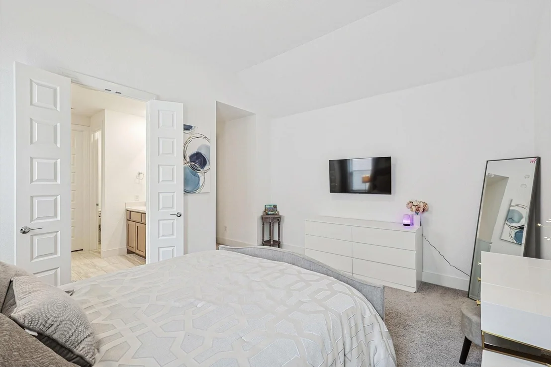 Photo of 2340 Gray Drive
