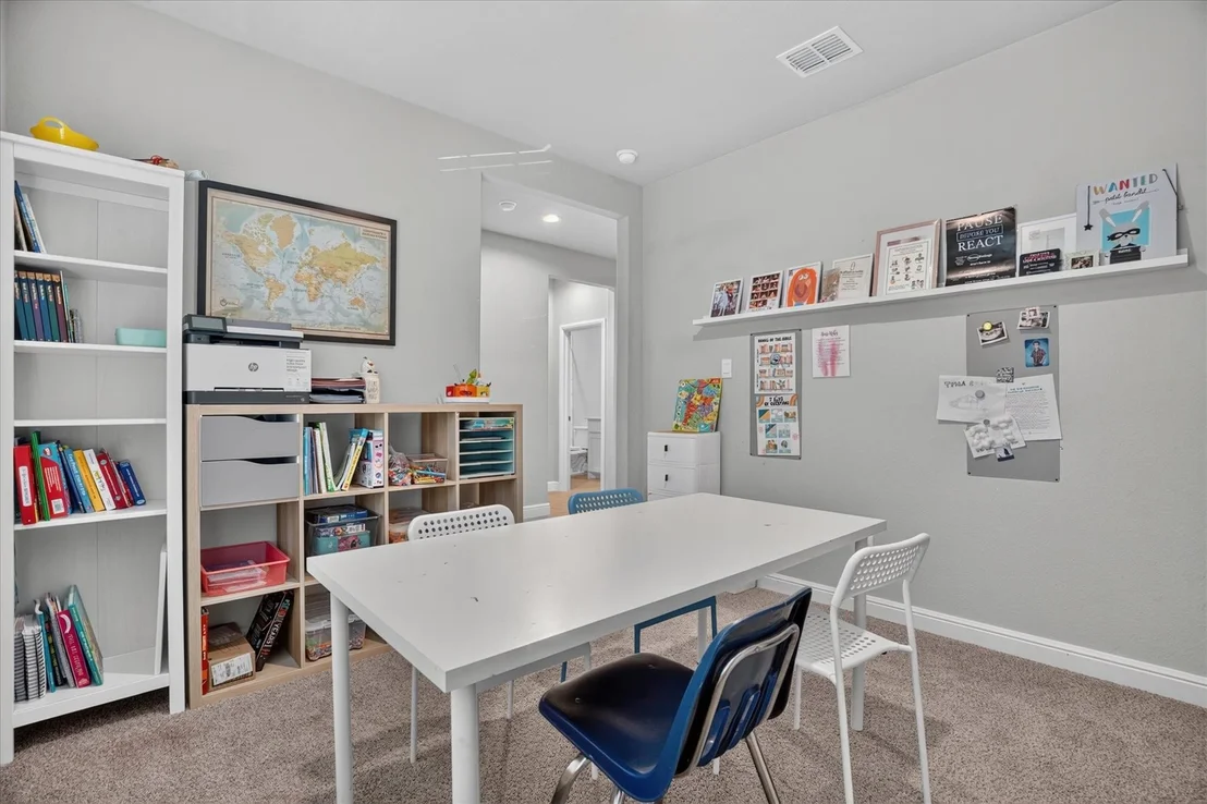 Photo of 1425 Bennett Drive