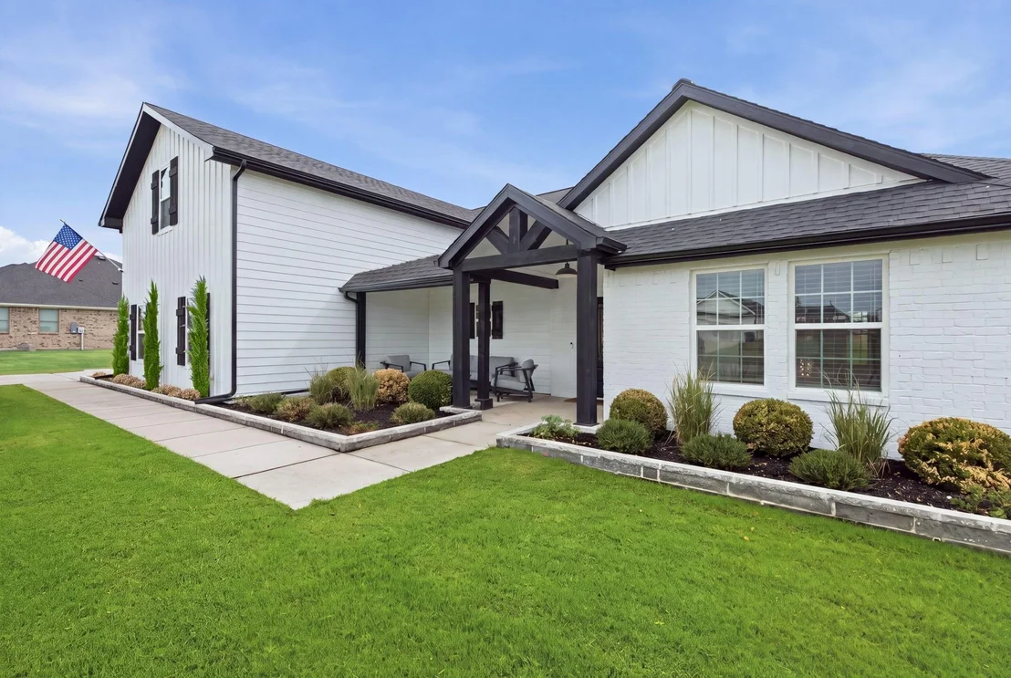 Photo of 10216 Finch Road