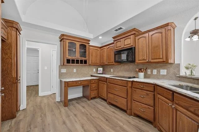 Photo of 3518 Silver Oaks Drive
