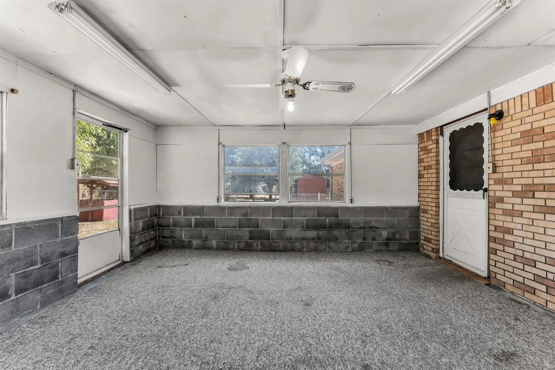 Photo of 896 Randy Drive