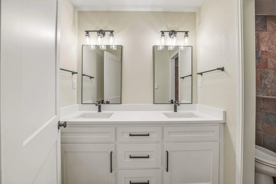 Photo of 1318 Fairway Drive