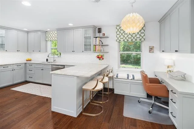 Photo of 622 N Brookside Drive