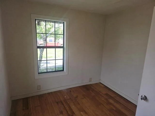 Photo of 525 Jane Street